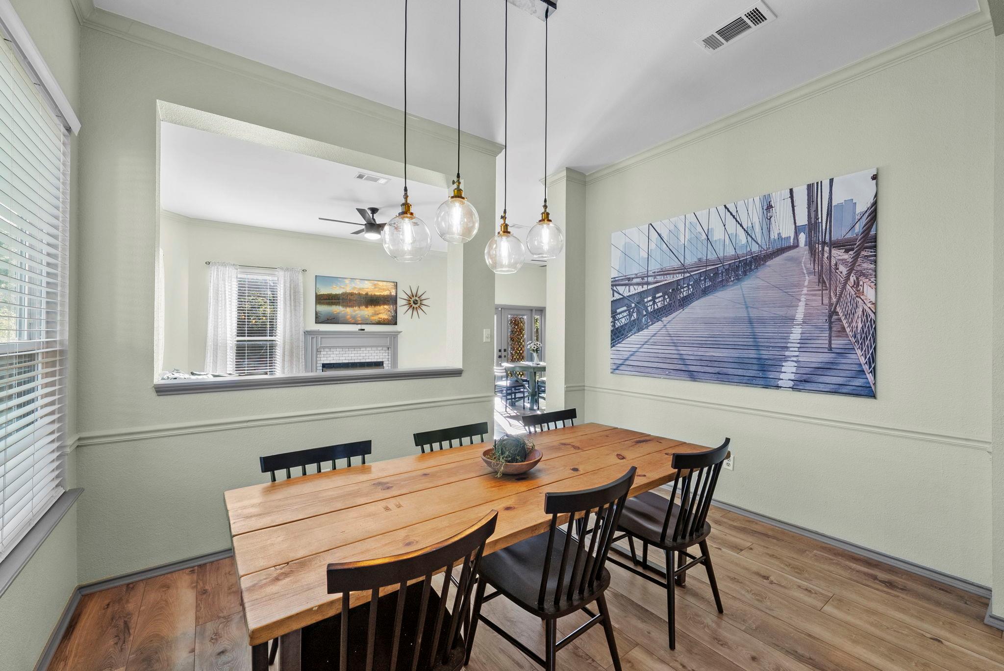 8102 Flashpan Cove Austin TX 78729