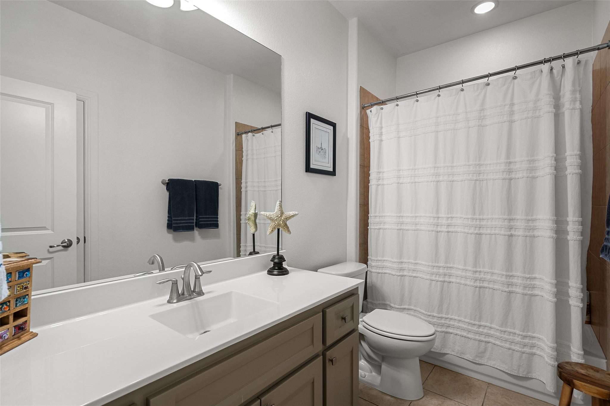 4113 Sugarloaf Drive Austin TX 78738