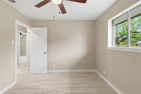 1841 Twin Oaks Kingsland TX 78639