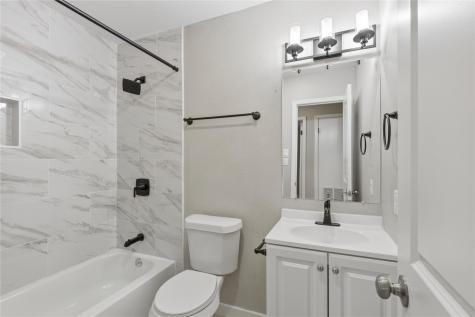 1841 Twin Oaks Kingsland TX 78639