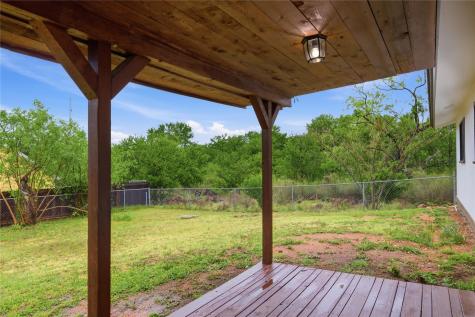 1841 Twin Oaks Kingsland TX 78639