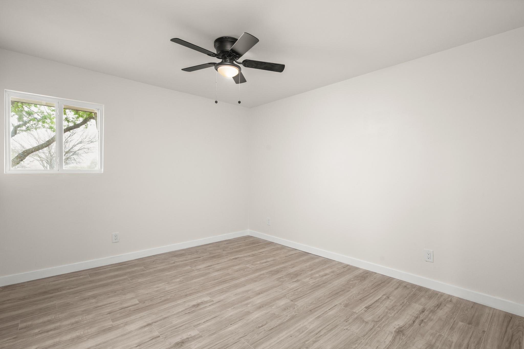2100 Deadwood Drive Austin TX 78744