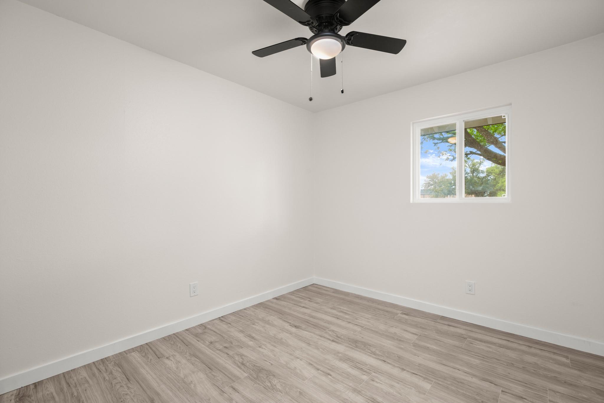 2100 Deadwood Drive Austin TX 78744