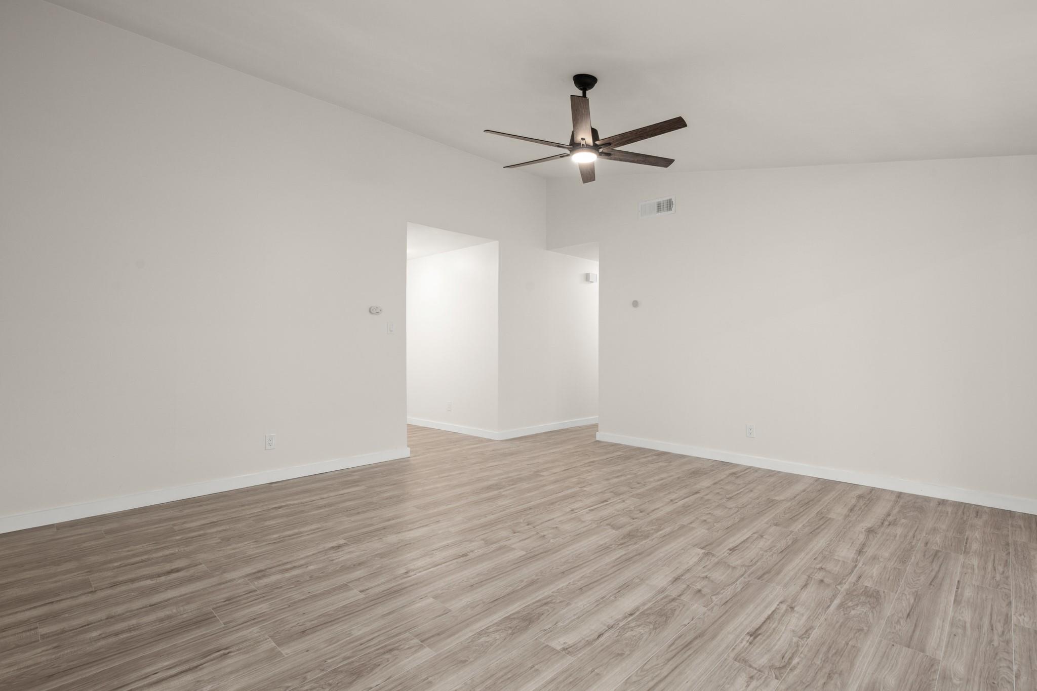 2100 Deadwood Drive Austin TX 78744
