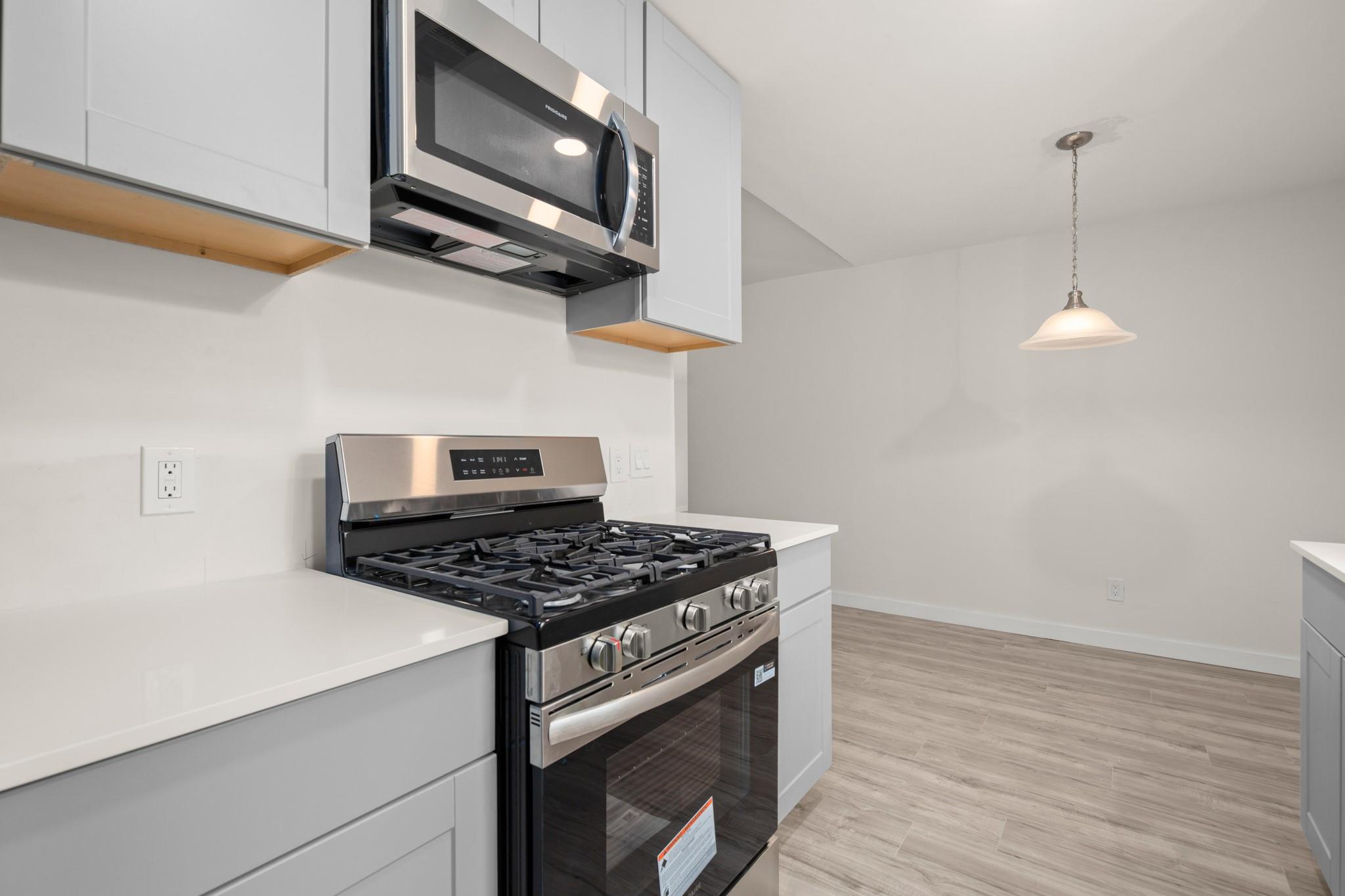 2100 Deadwood Drive Austin TX 78744