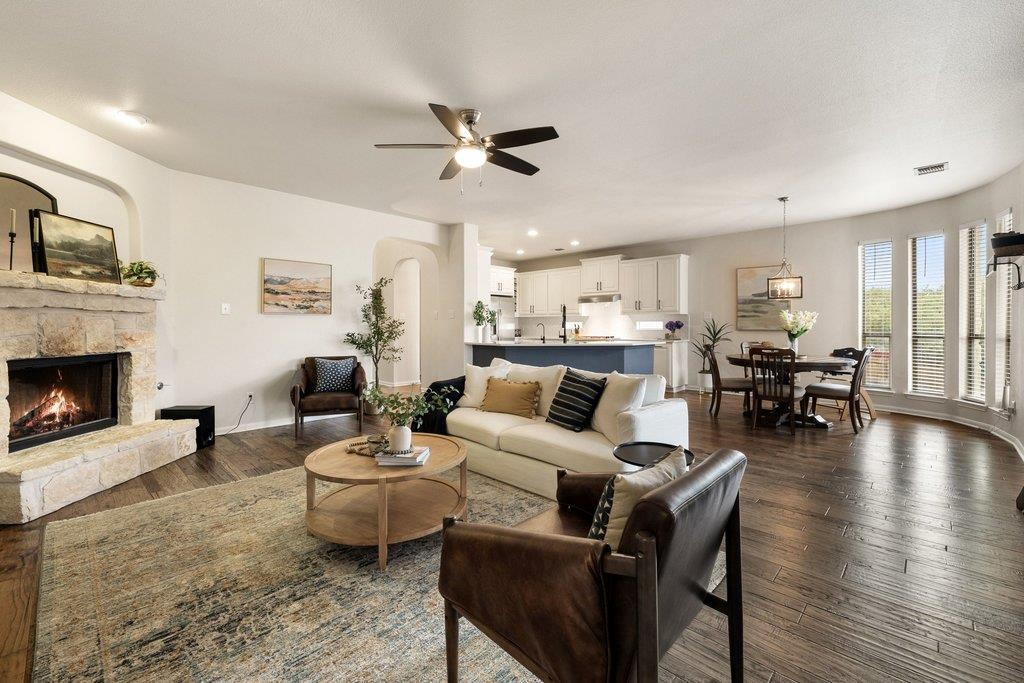 22332 Rock Wren Road Spicewood TX 78669