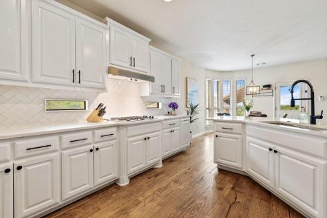 22332 Rock Wren Road Spicewood TX 78669