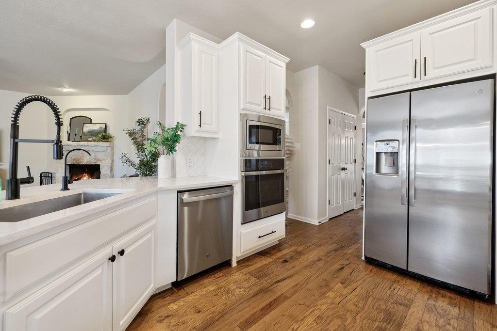 22332 Rock Wren Road Spicewood TX 78669