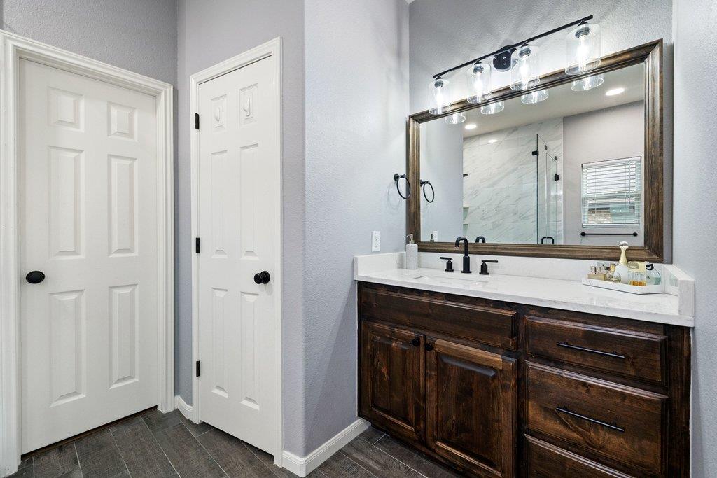 22332 Rock Wren Road Spicewood TX 78669