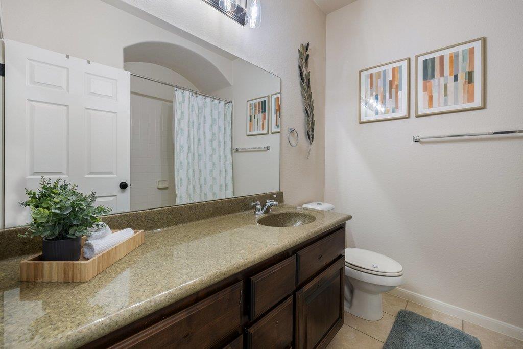 22332 Rock Wren Road Spicewood TX 78669