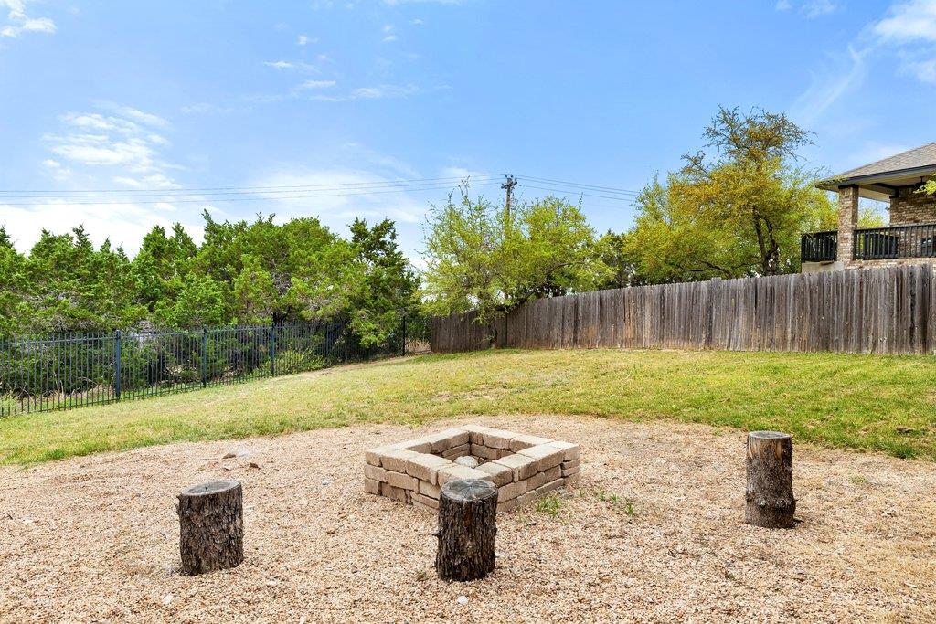 22332 Rock Wren Road Spicewood TX 78669