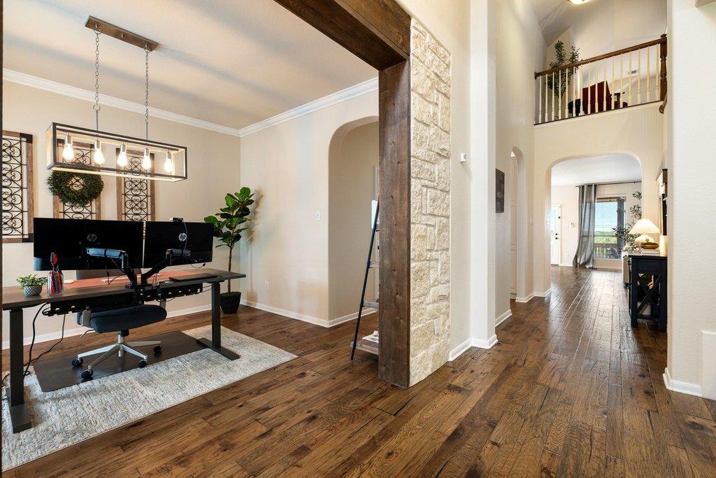 22332 Rock Wren Road Spicewood TX 78669