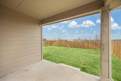 323 Shimmering Cove San Marcos TX 78666