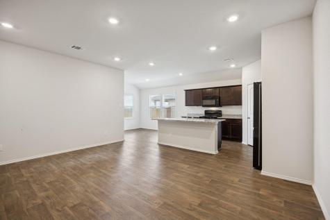323 Shimmering Cove San Marcos TX 78666
