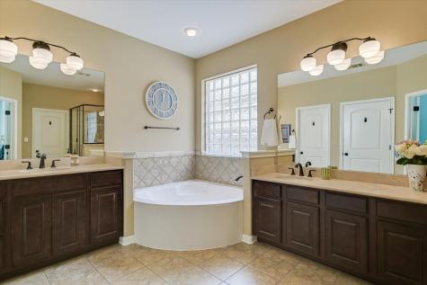 12312 Montclair Bend Austin TX 78732