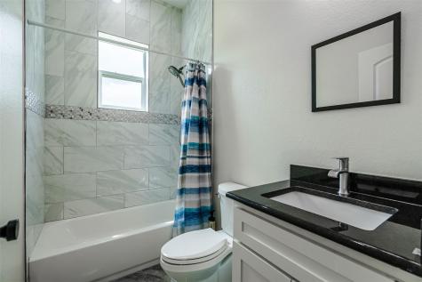 1354 Old Pin Oak Road Paige TX 78659