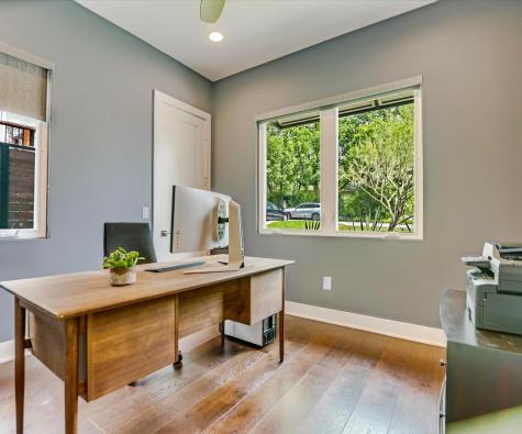 2109 W 12th Street Austin TX 78703