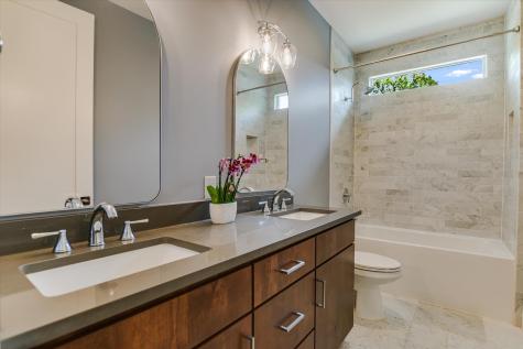 2109 W 12th Street Austin TX 78703