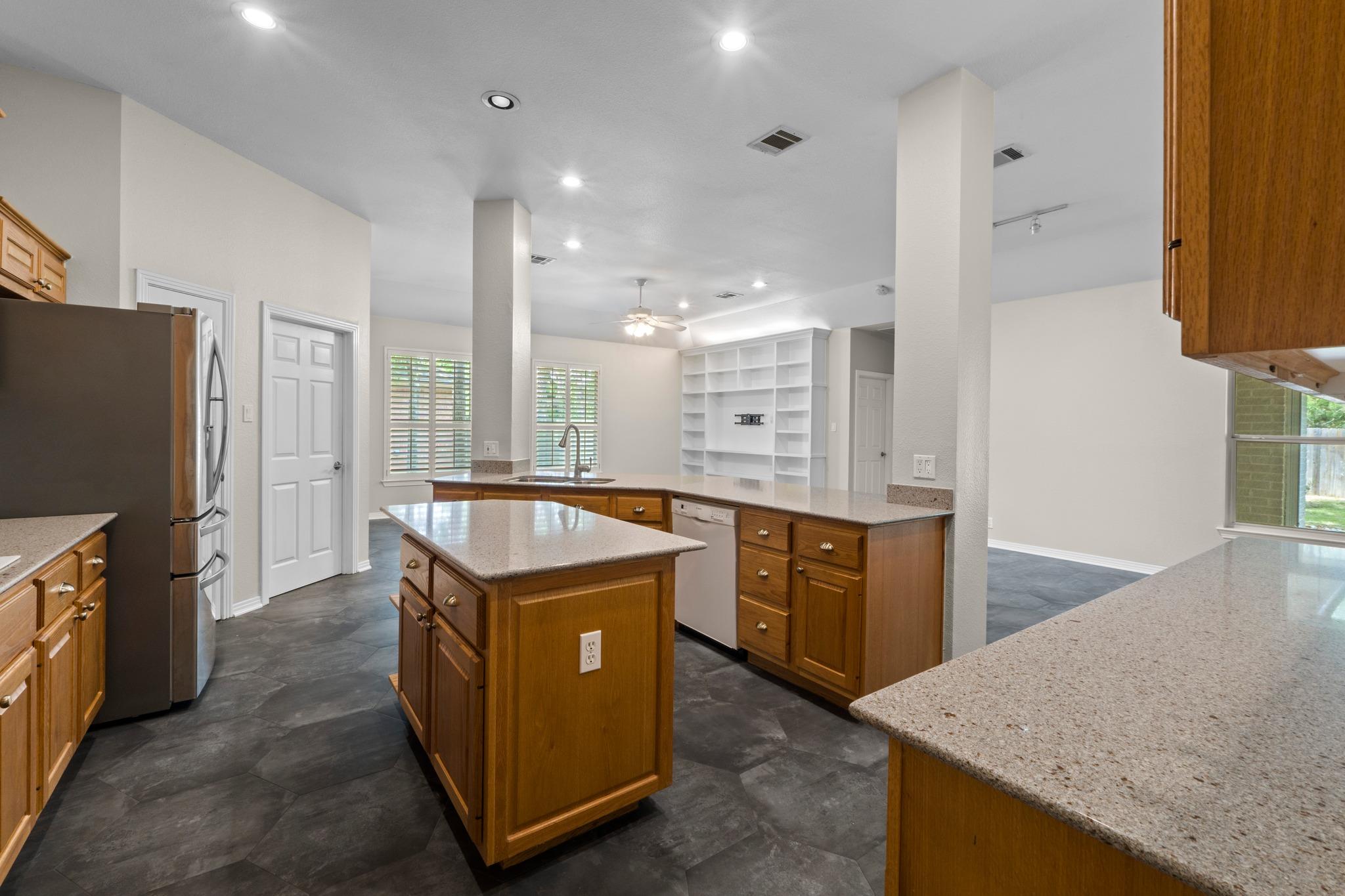 10004 Liriope Cove Austin TX 78750