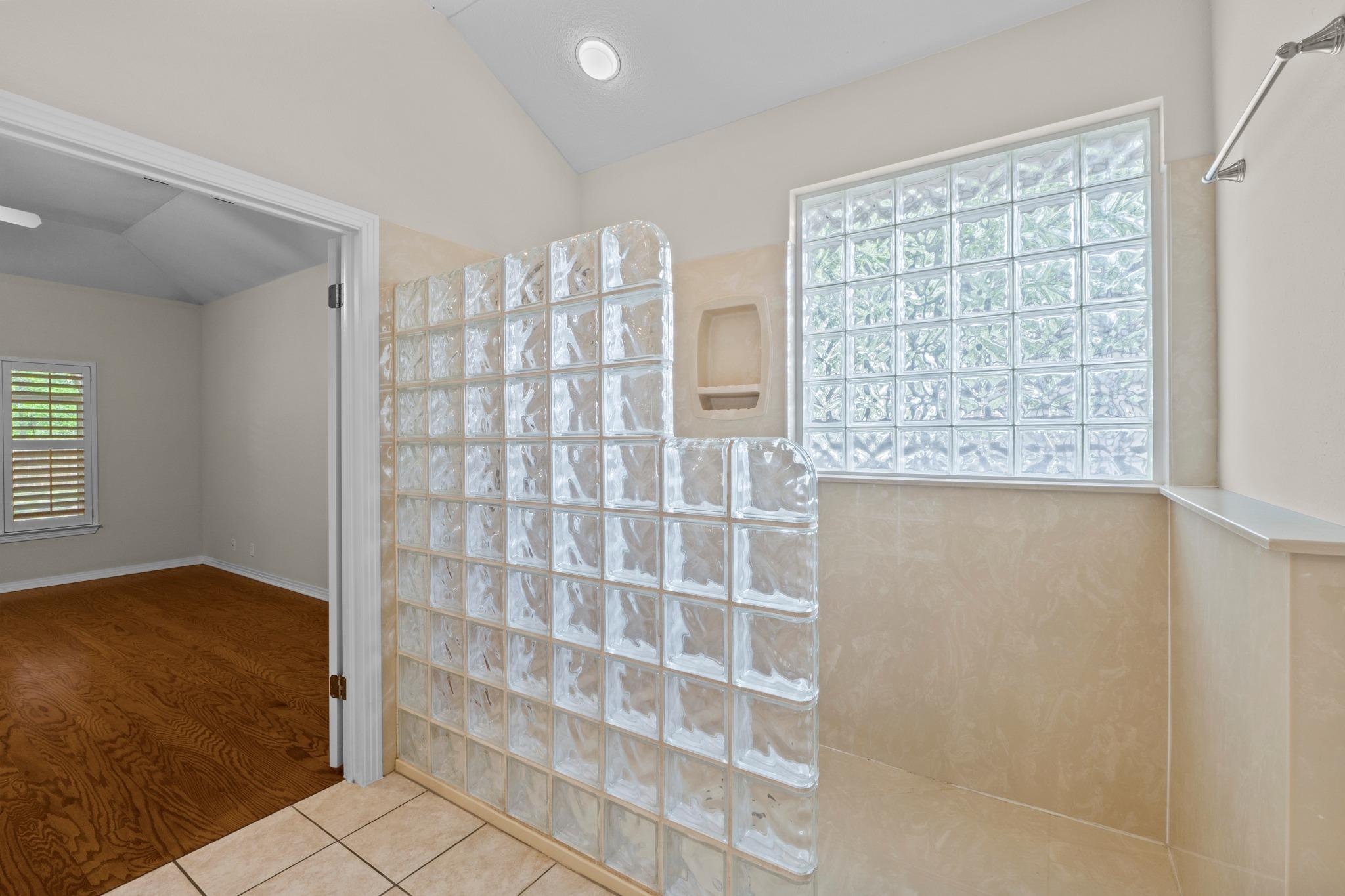 10004 Liriope Cove Austin TX 78750
