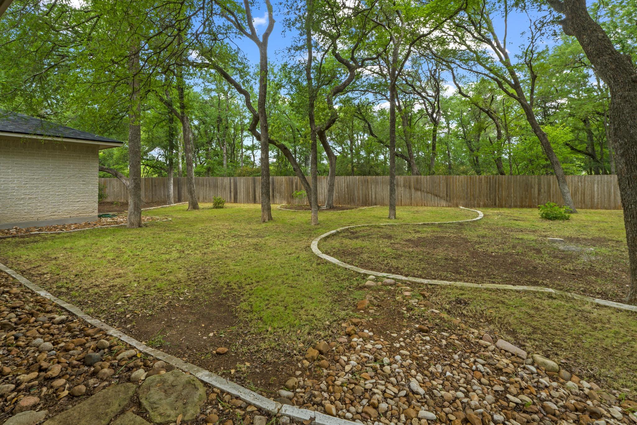 10004 Liriope Cove Austin TX 78750