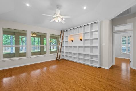 10004 Liriope Cove Austin TX 78750