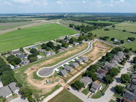 325 String Prairie Way Lot 12 Smithville TX 78957