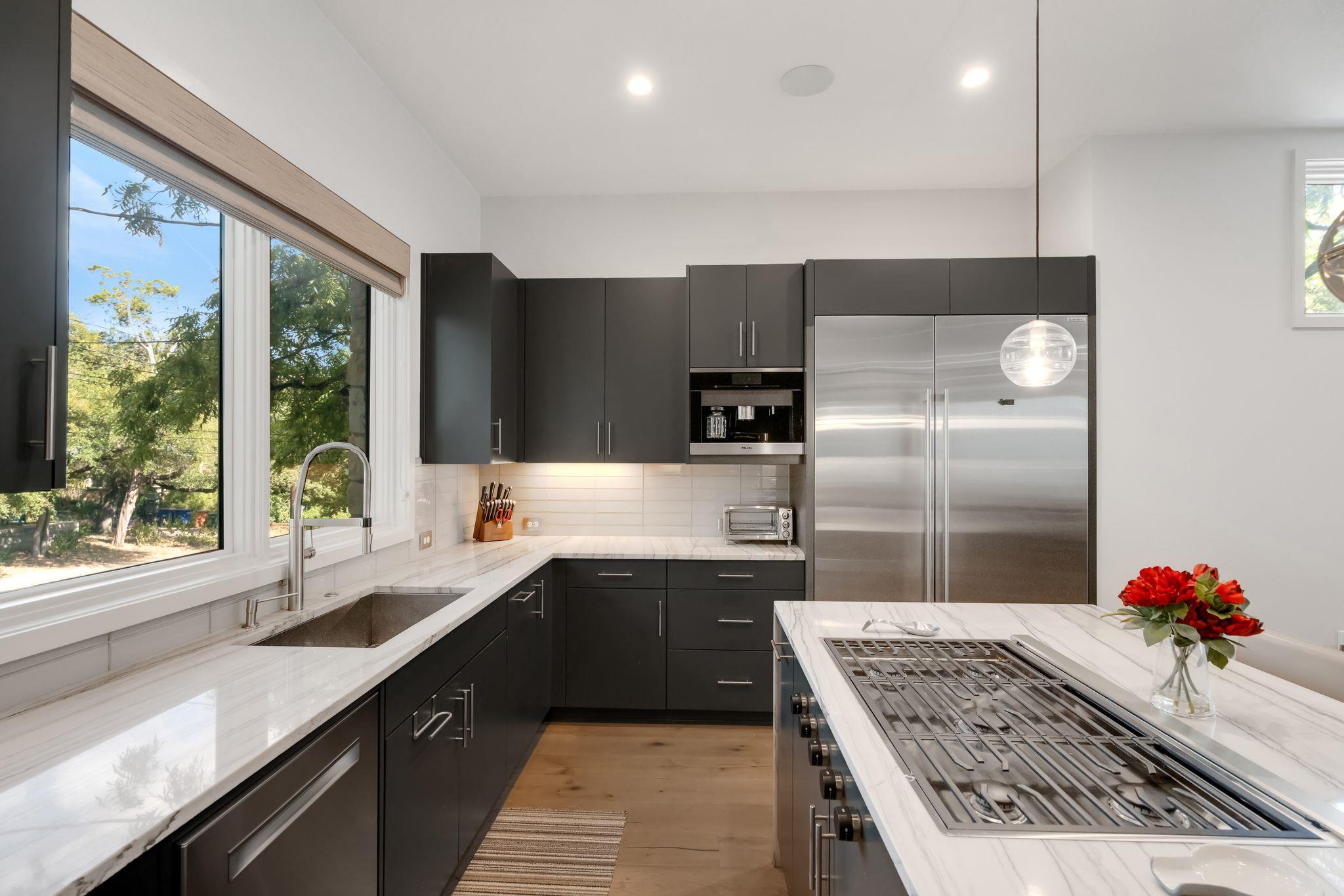 809 Bouldin Avenue Austin TX 78704