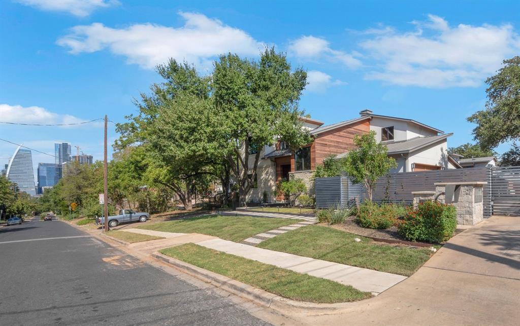 809 Bouldin Avenue Austin TX 78704