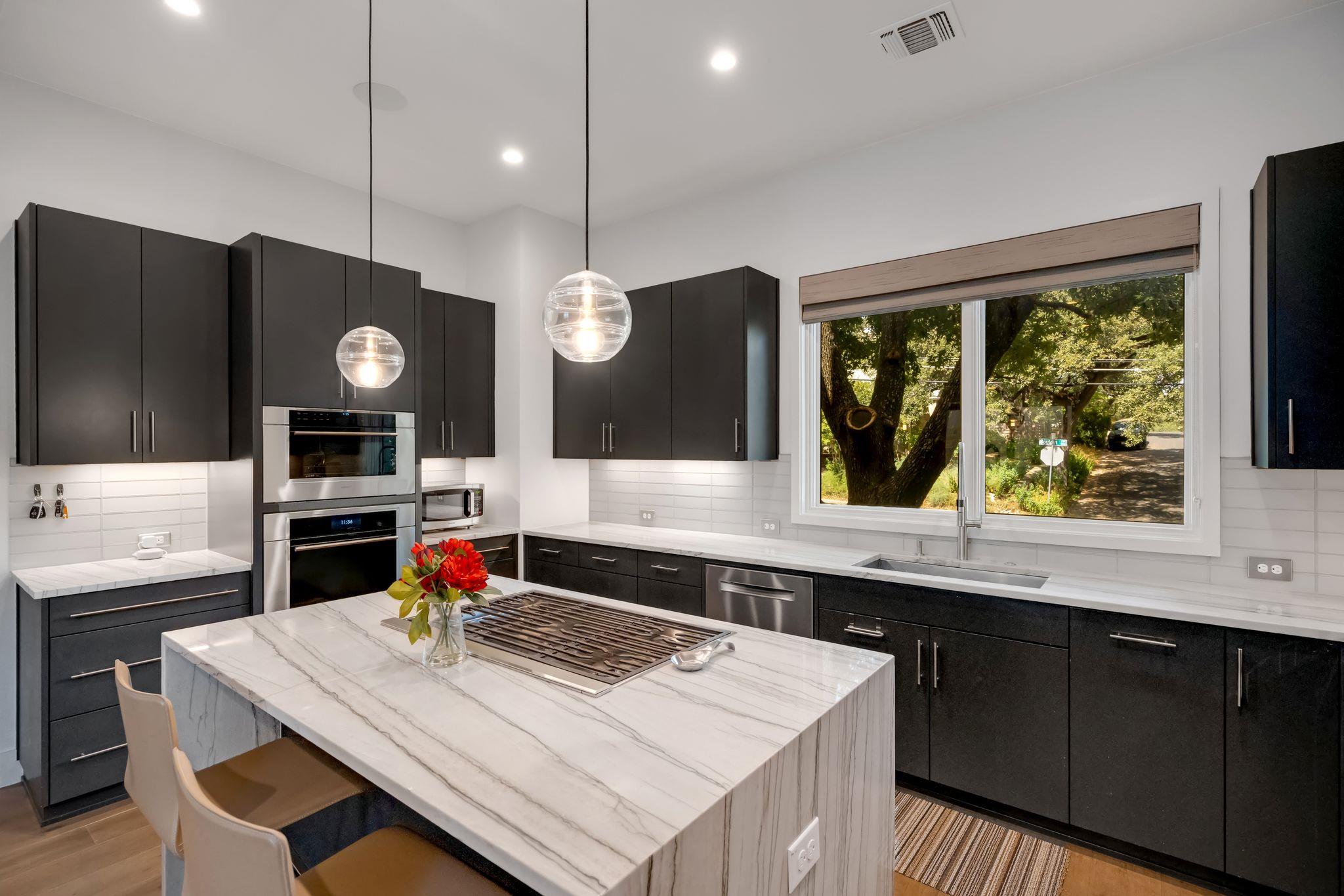 809 Bouldin Avenue Austin TX 78704