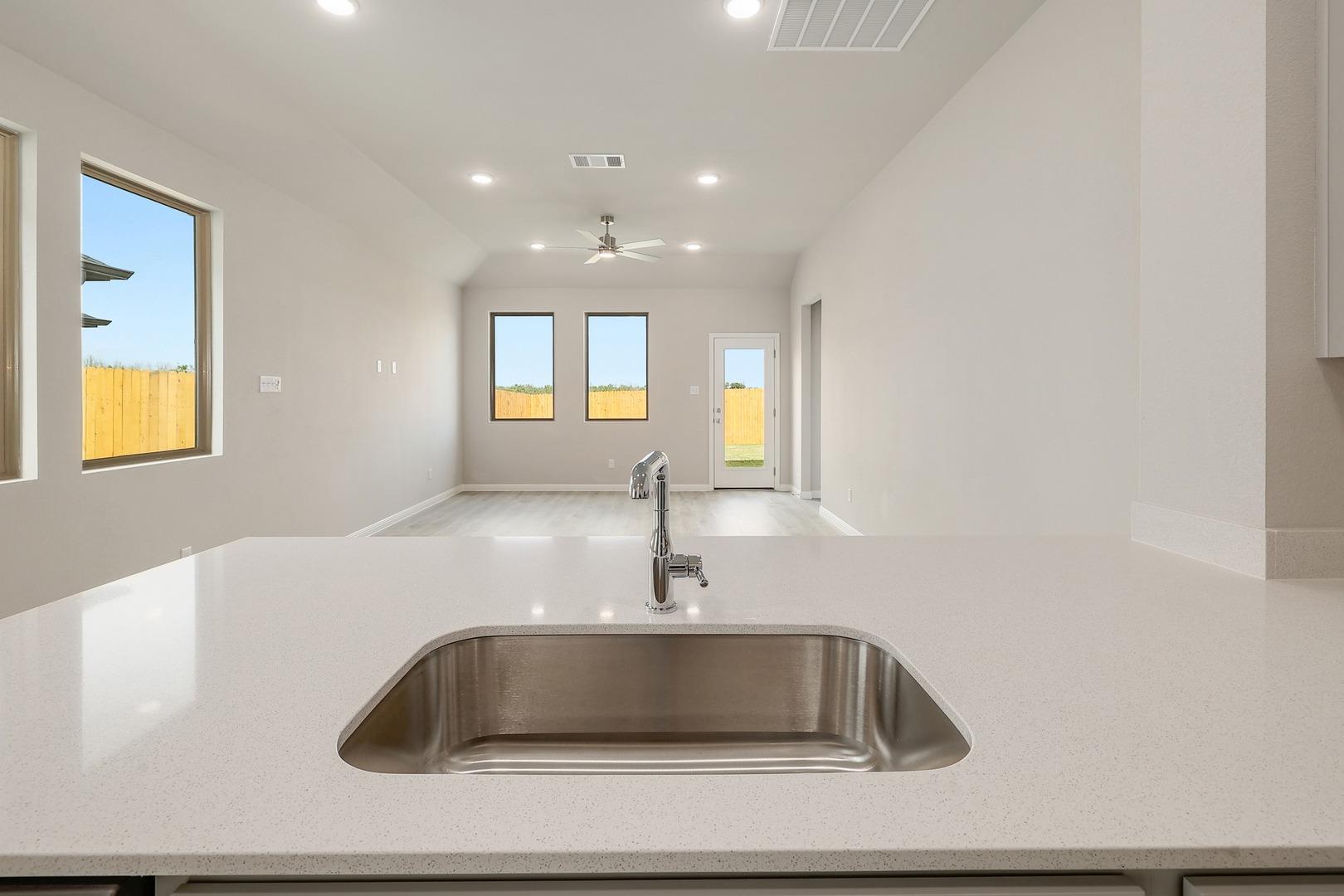 441 Lucky Avenue Elgin TX 78621