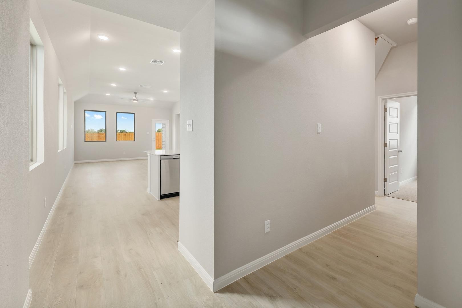 441 Lucky Avenue Elgin TX 78621