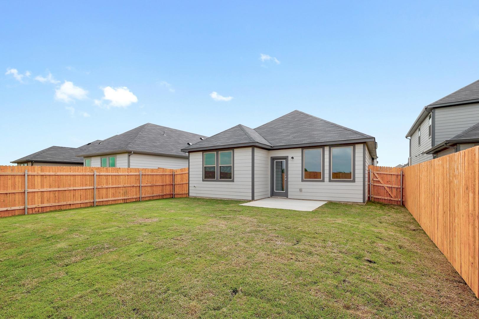 441 Lucky Avenue Elgin TX 78621