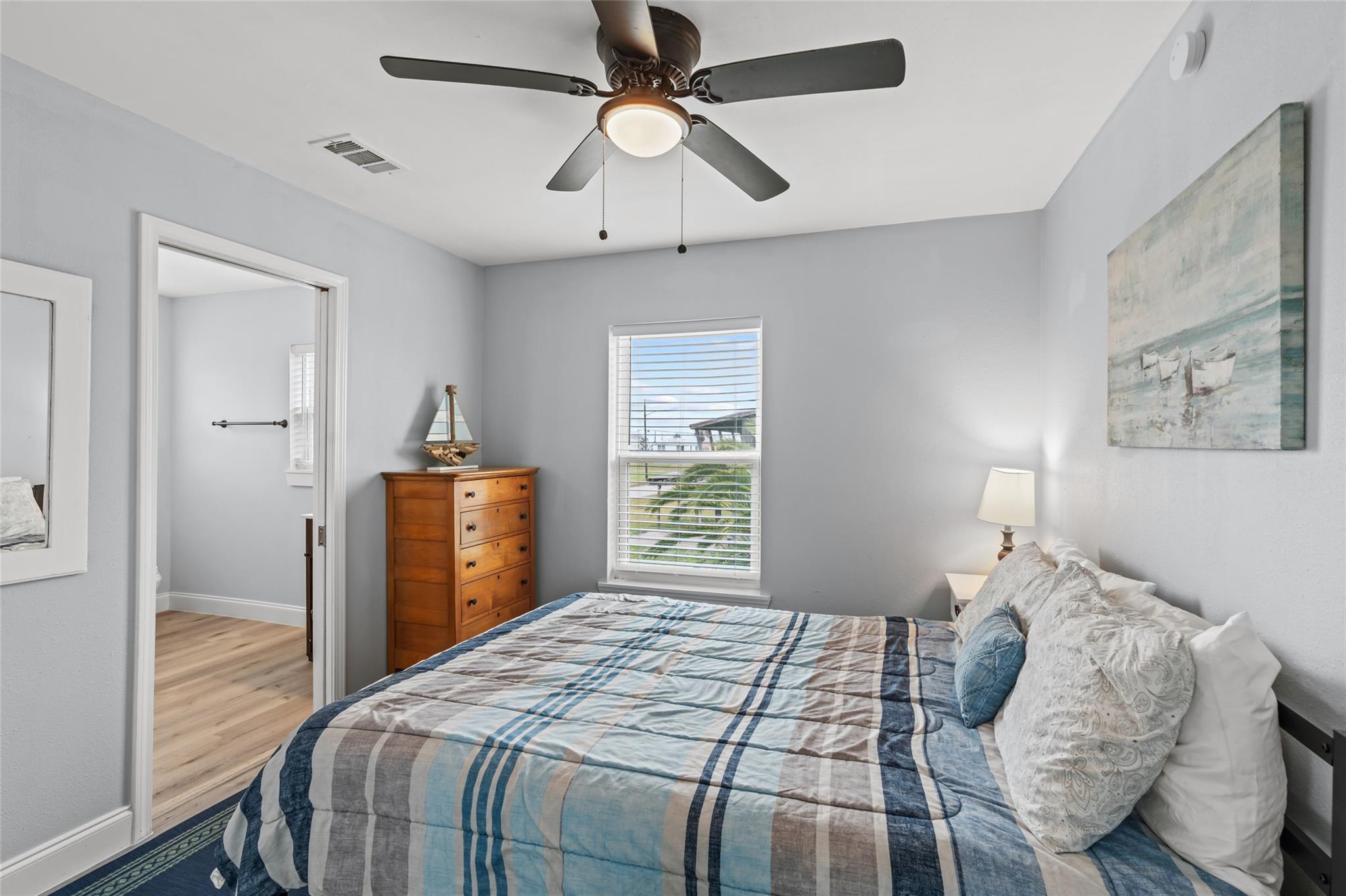 3929 4th Street Galveston TX 77554