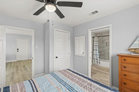3929 4th Street Galveston TX 77554