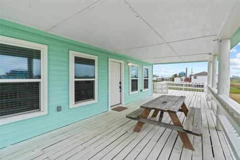 3929 4th Street Galveston TX 77554