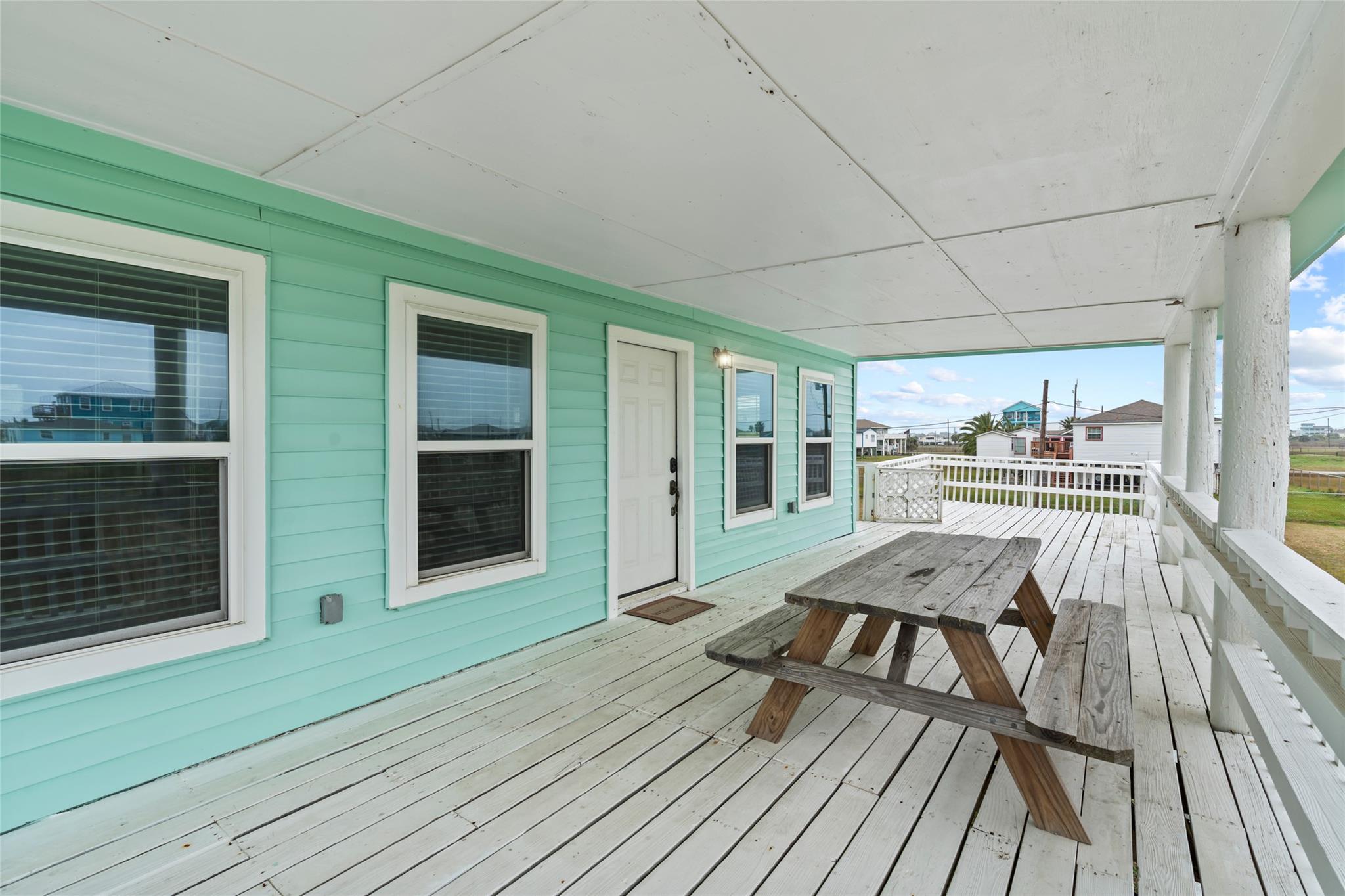 3929 4th Street Galveston TX 77554