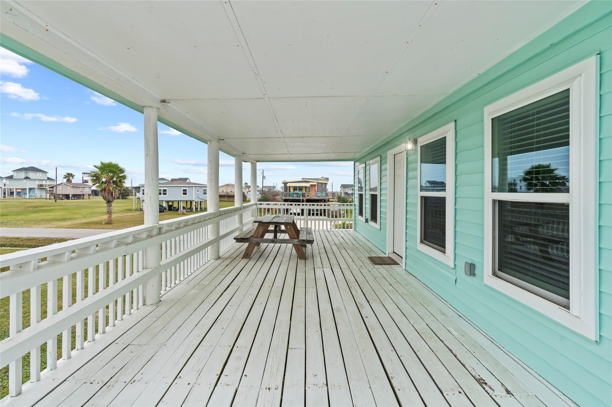 3929 4th Street Galveston TX 77554