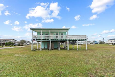 3929 4th Street Galveston TX 77554