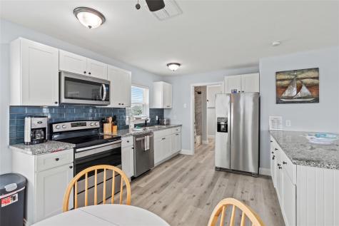 3929 4th Street Galveston TX 77554