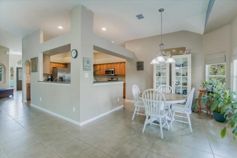 10 Caliche Court Wimberley TX 78676