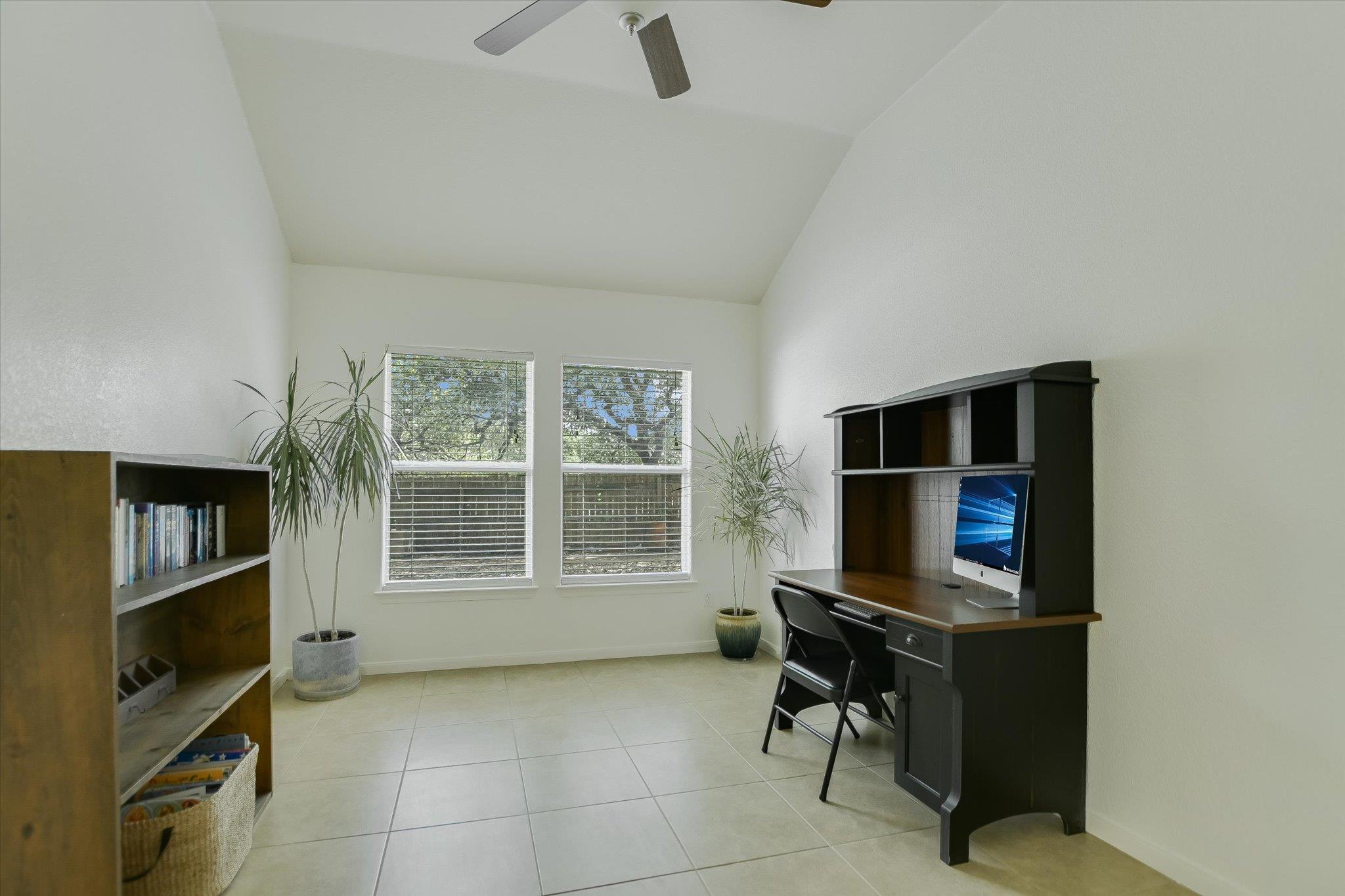 10 Caliche Court Wimberley TX 78676