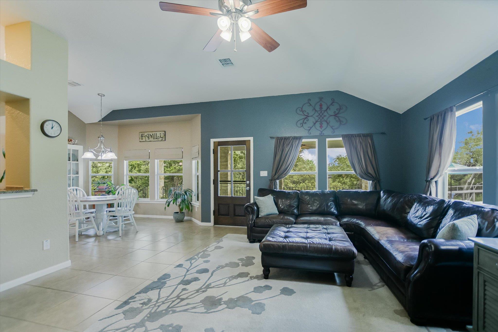 10 Caliche Court Wimberley TX 78676