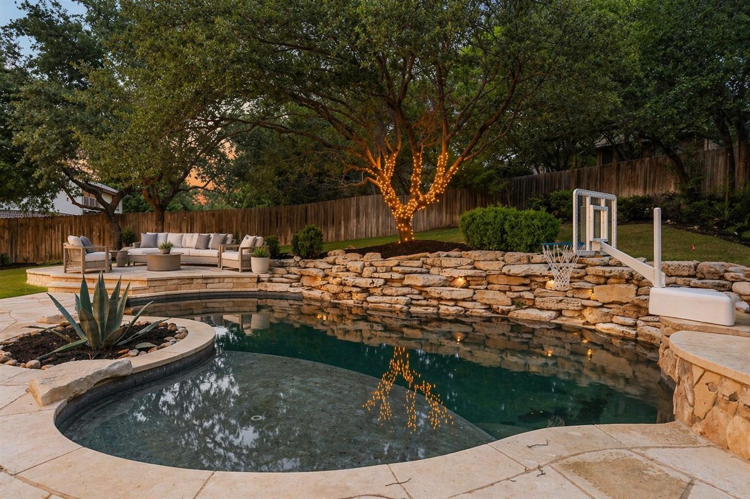 13300 Country Lake Drive Austin TX 78732