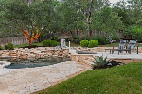 13300 Country Lake Drive Austin TX 78732