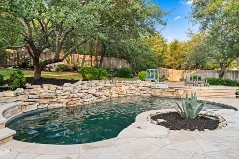 13300 Country Lake Drive Austin TX 78732