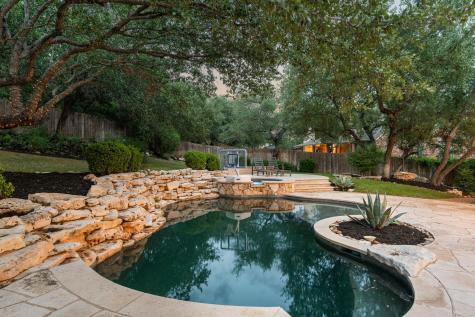 13300 Country Lake Drive Austin TX 78732