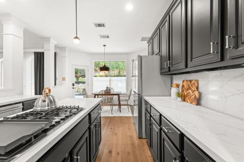 13300 Country Lake Drive Austin TX 78732