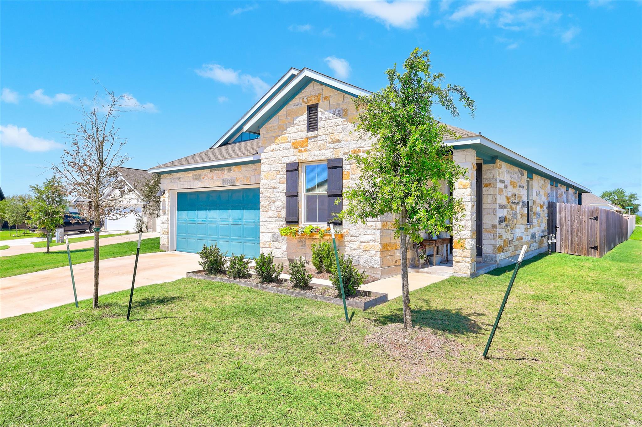 104 Ladolia Lane San Marcos TX 78666