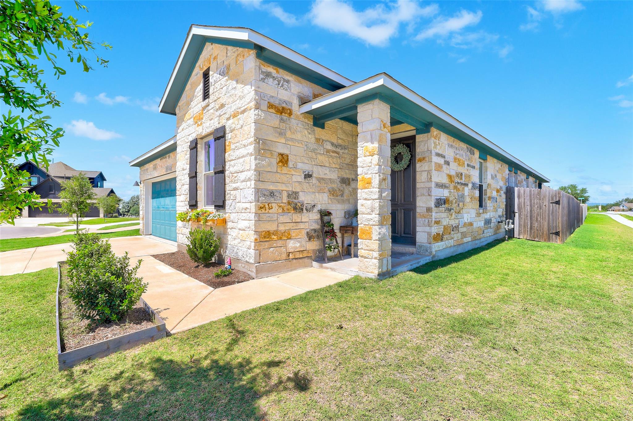 104 Ladolia Lane San Marcos TX 78666